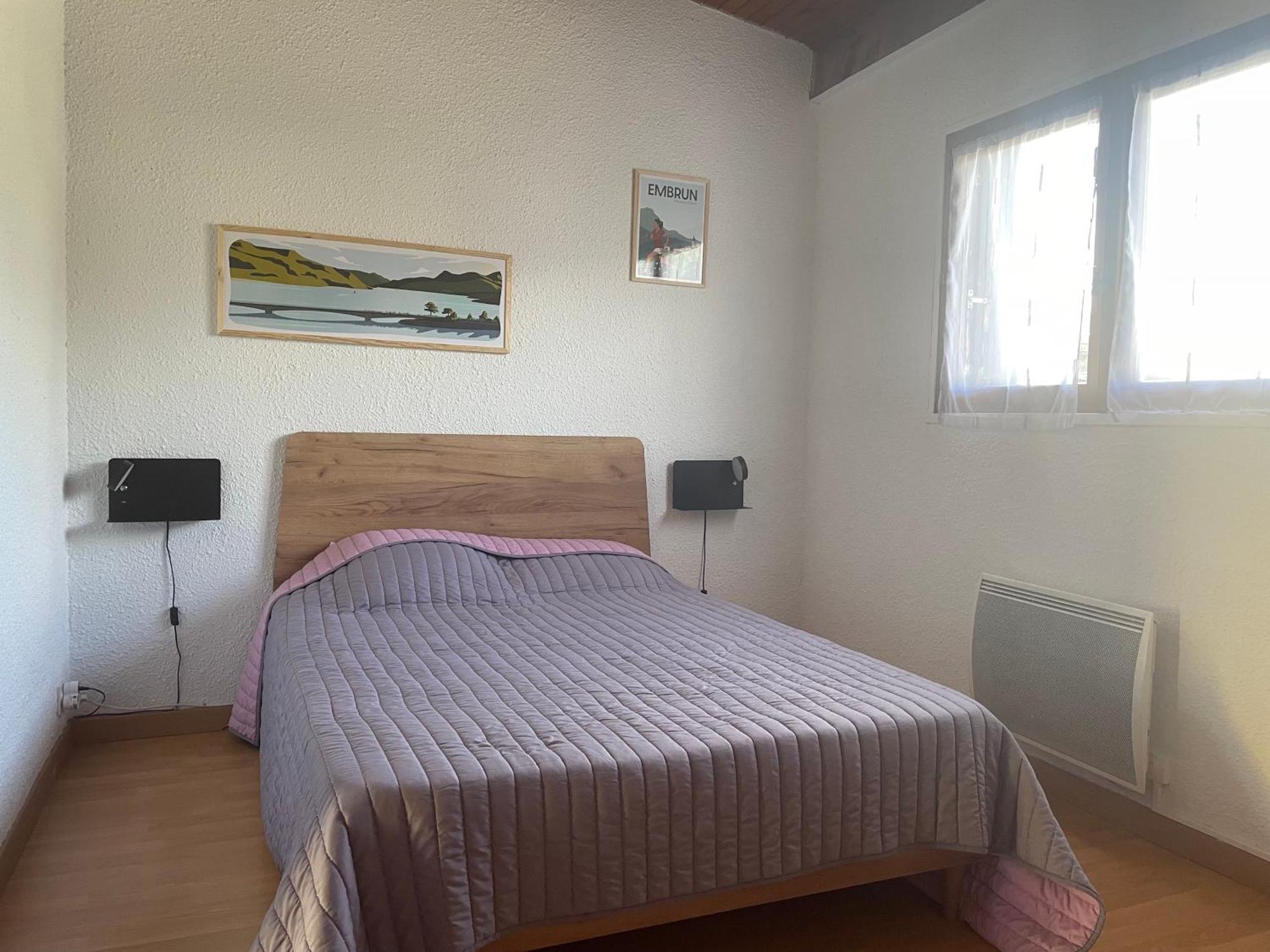 Maison Tres Agreable Avec Exterieurs, Bien Situee Au Plan D'eau Embrun