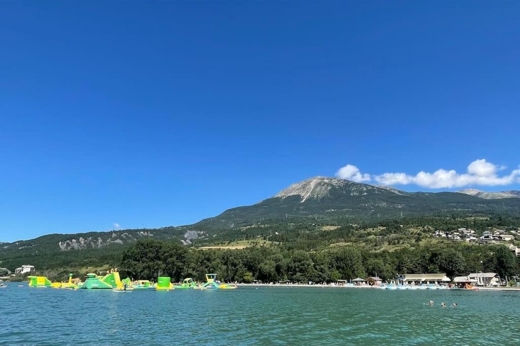 Holiday home Maison Tres Agreable Avec Exterieurs, Bien Situee Au Plan D'eau *